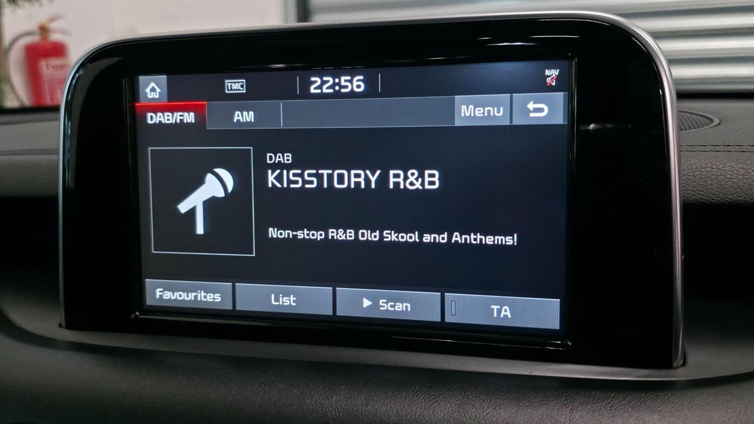 Used Kia Stinger 2017 for sale - 77482285: Photo 29