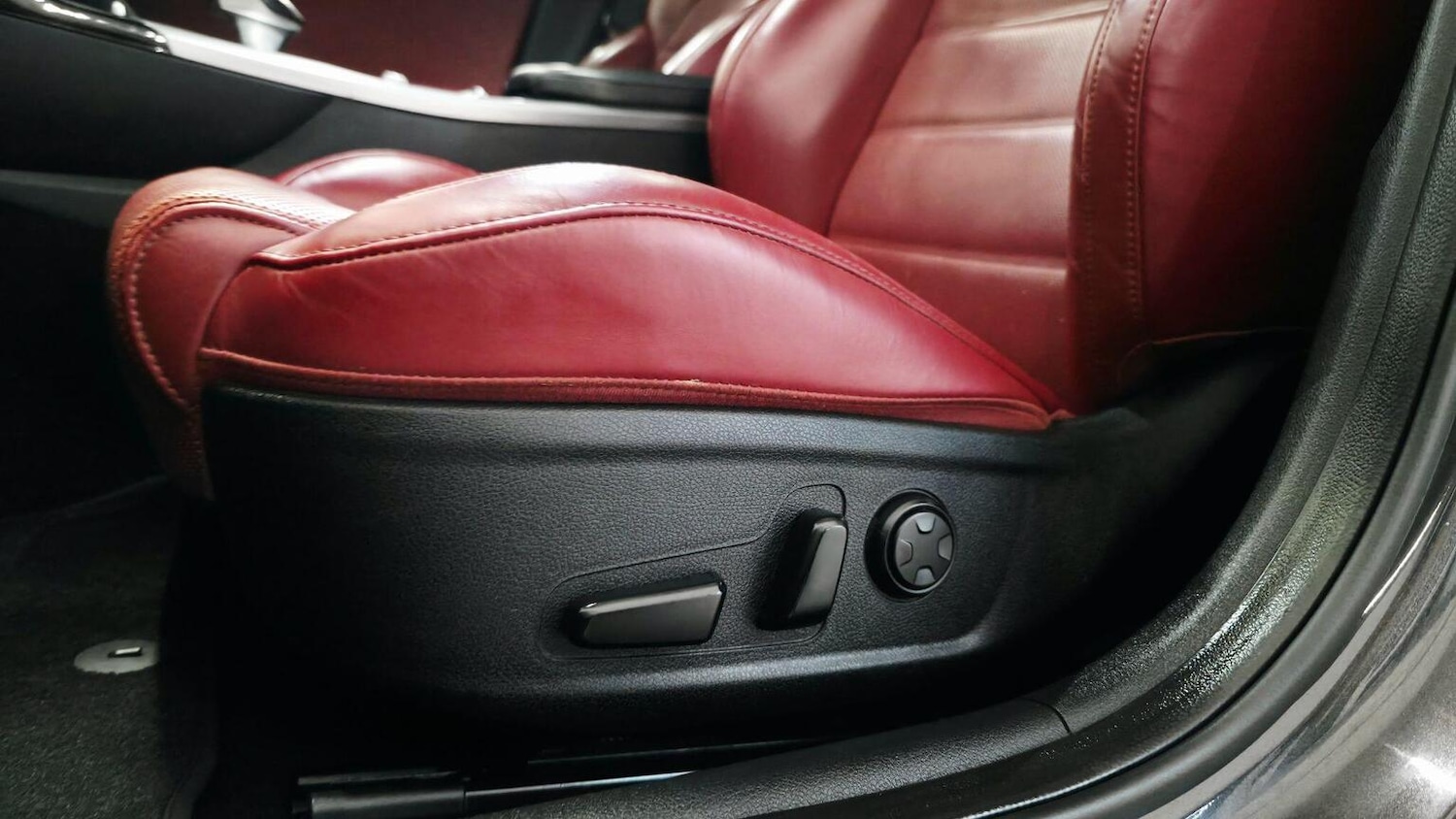 Used Kia Stinger 2017 for sale - 77482285: Photo 39