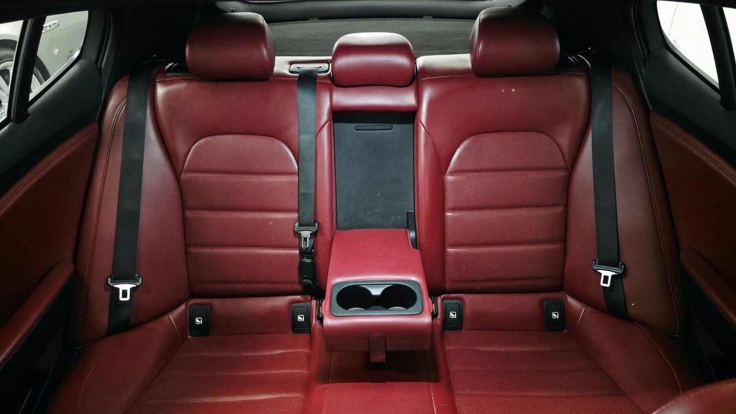 Used Kia Stinger 2017 for sale - 77482285: Photo 45