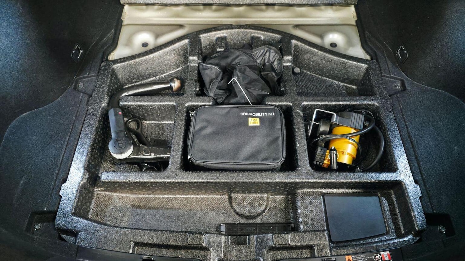 Used Kia Stinger 2017 for sale - 77482285: Photo 51