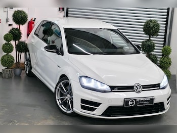 Used Volkswagen Golf 2017 for sale - 78472780: Photo
