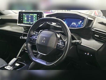 Used Peugeot 2008 2020 for sale - 77903173: Photo