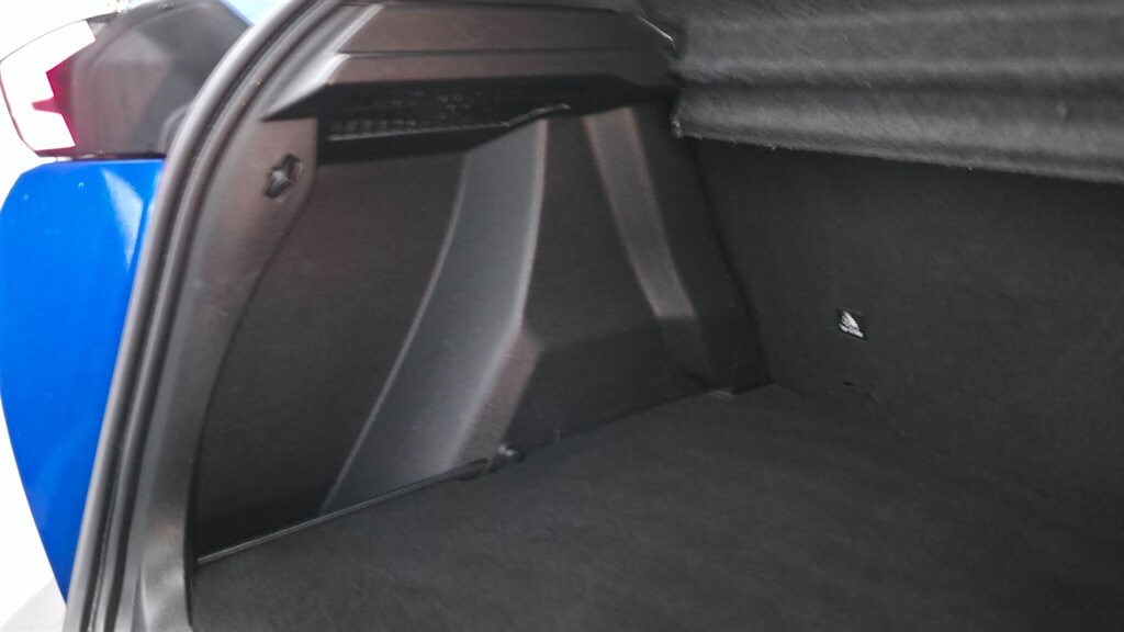 Used Peugeot 2008 2020 for sale - 77903173: Photo 45