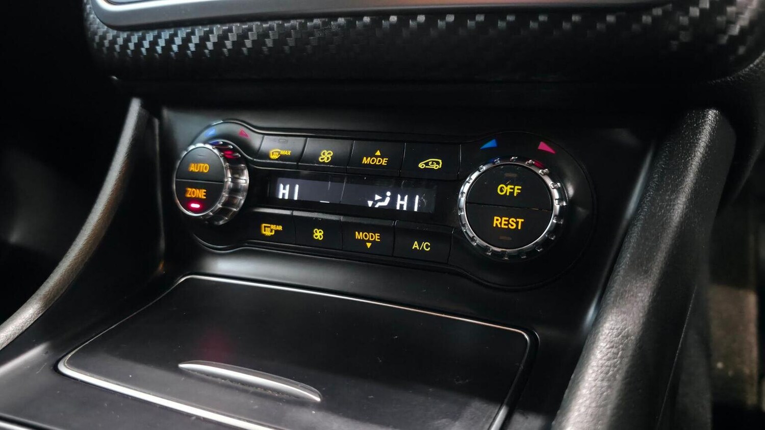 Used Mercedes-Benz A-Class 2016 for sale - 77403647: Photo 21