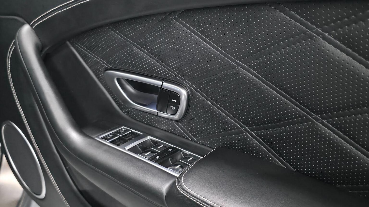 Used Bentley Continental 2015 for sale - 77474859: Photo 18