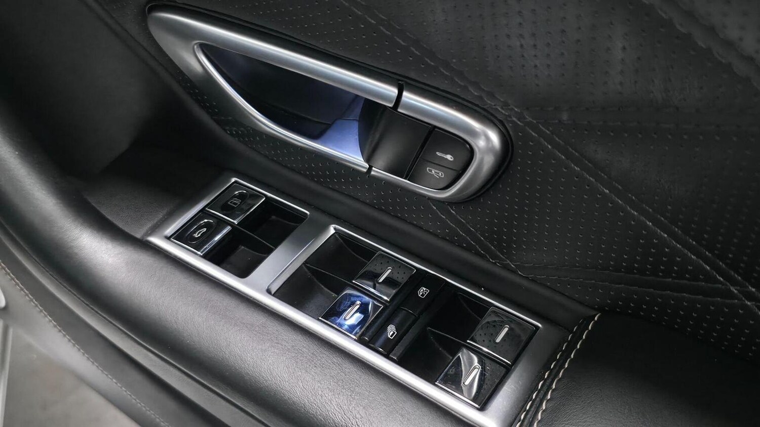 Used Bentley Continental 2015 for sale - 77474859: Photo 19