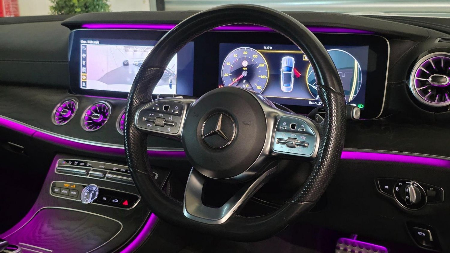 Used Mercedes-Benz E Class 2019 for sale - 77564220: Photo 2