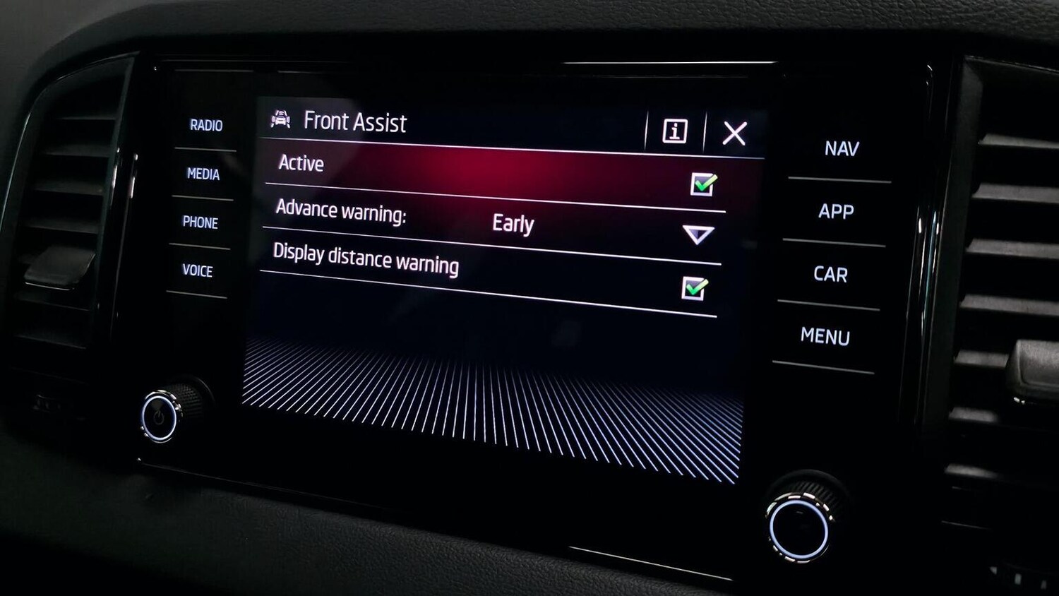 Used Skoda Karoq 2021 for sale - 77528302: Photo 31