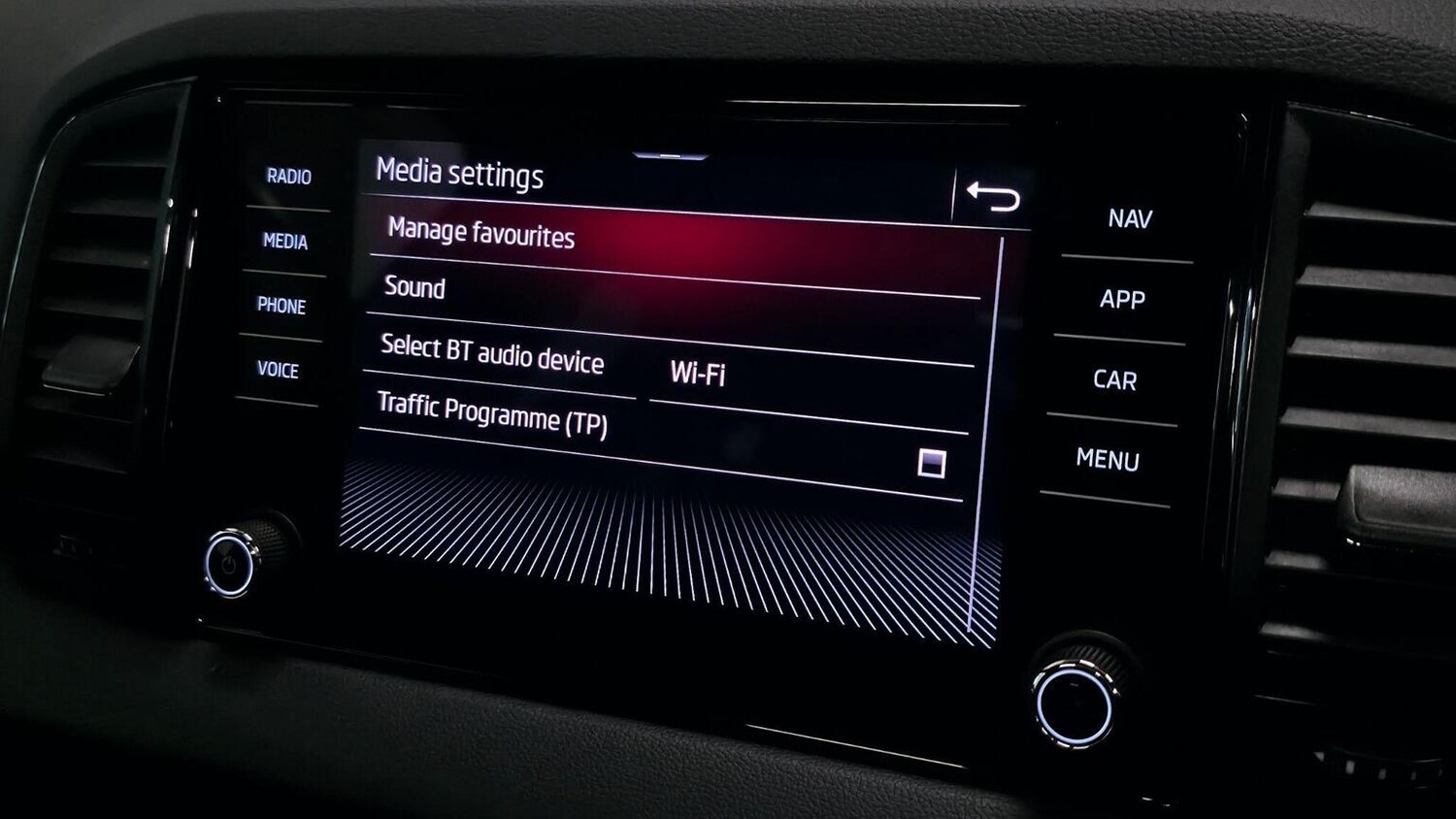 Used Skoda Karoq 2021 for sale - 77528302: Photo 35