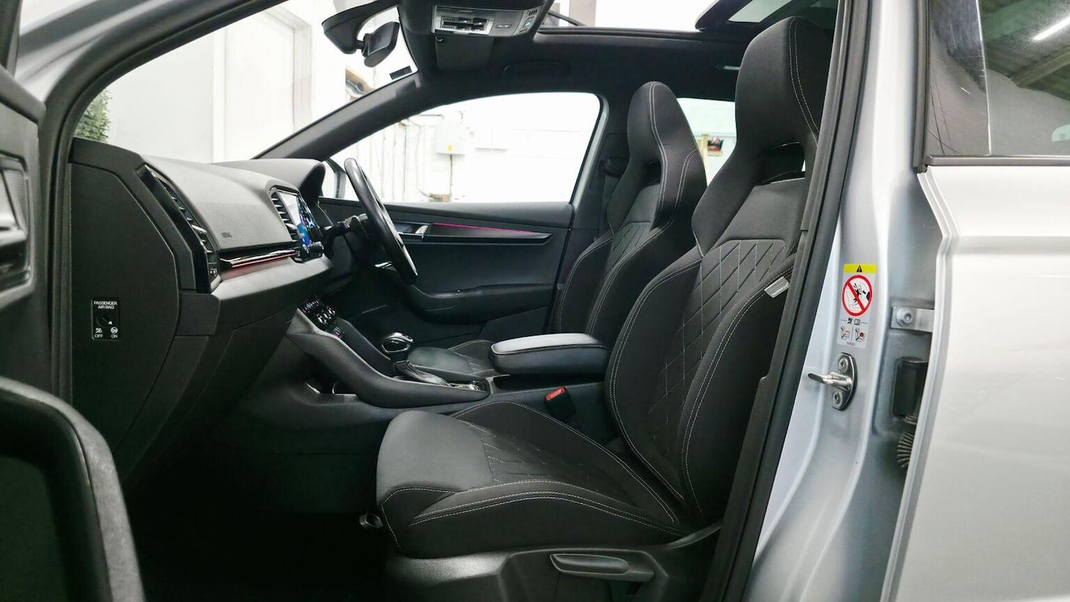 Used Skoda Karoq 2021 for sale - 77528302: Photo 5