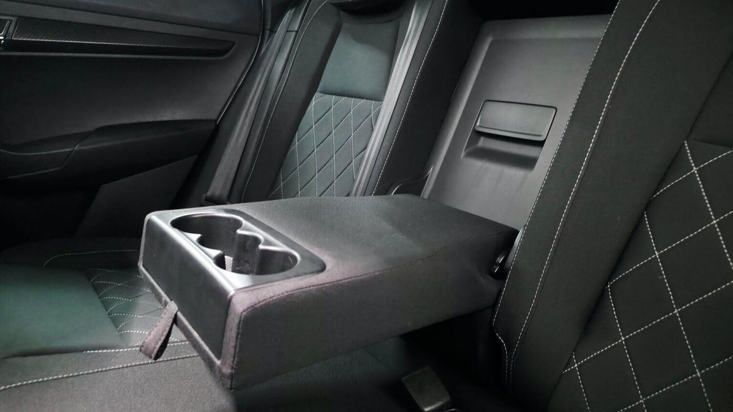 Used Skoda Karoq 2021 for sale - 77528302: Photo 56