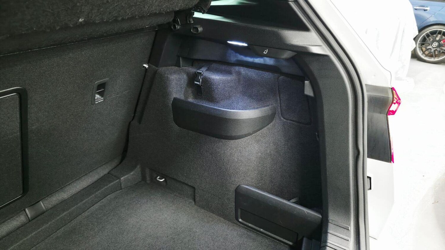 Used Skoda Karoq 2021 for sale - 77528302: Photo 62