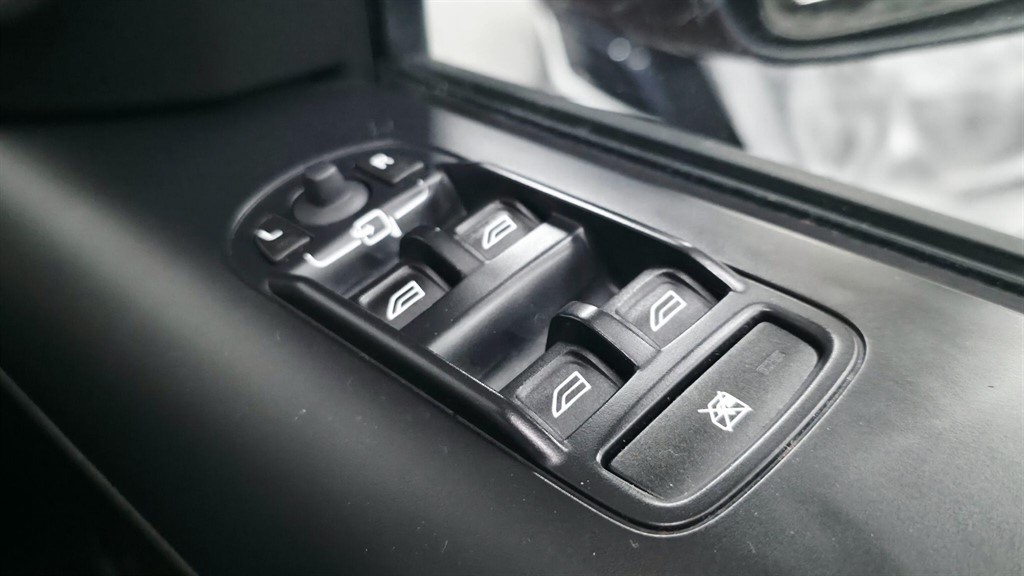 Used Land Rover Freelander 2009 for sale - 78074713: Photo 8