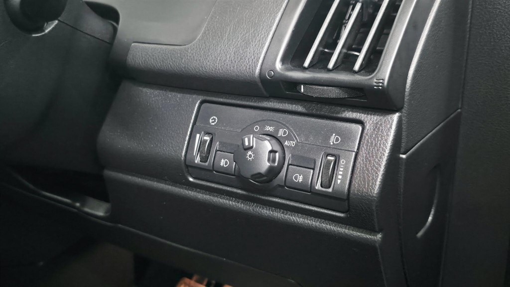 Used Land Rover Freelander 2009 for sale - 78074713: Photo 9