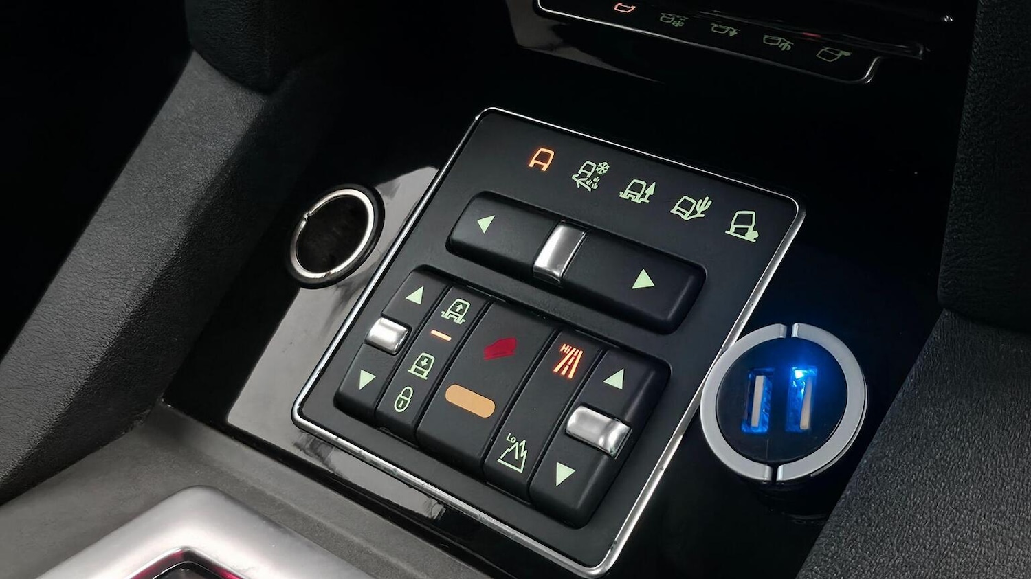 Used Land Rover Discovery 2013 for sale - 77218151: Photo 28