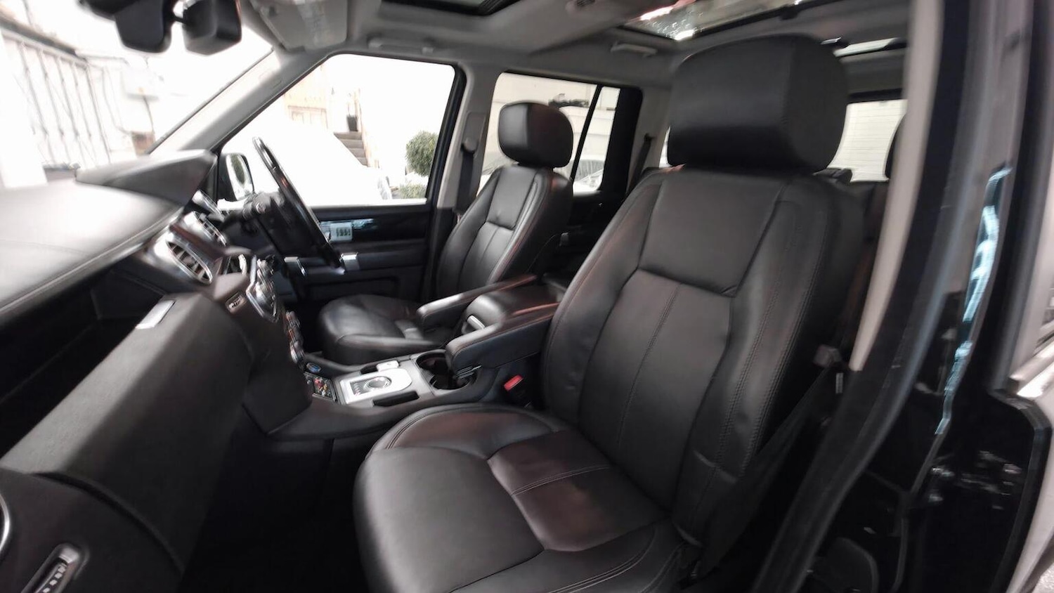 Used Land Rover Discovery 2013 for sale - 77218151: Photo 6