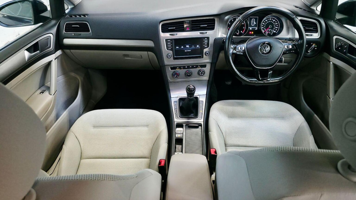 Used Volkswagen Golf 2016 for sale - 77218156: Photo 12