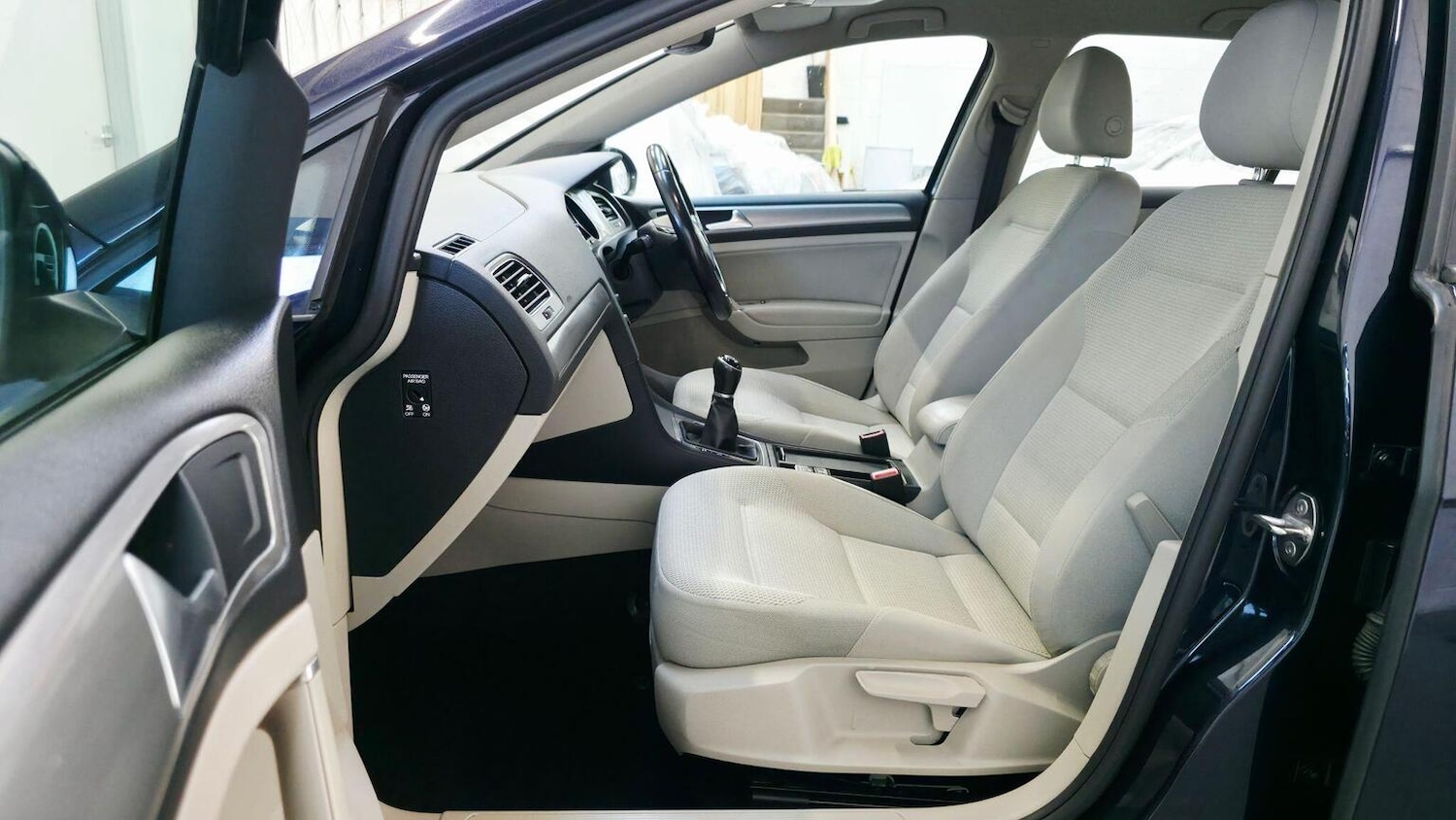 Used Volkswagen Golf 2016 for sale - 77218156: Photo 13