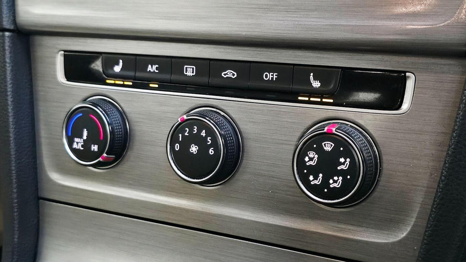 Used Volkswagen Golf 2016 for sale - 77218156: Photo 28