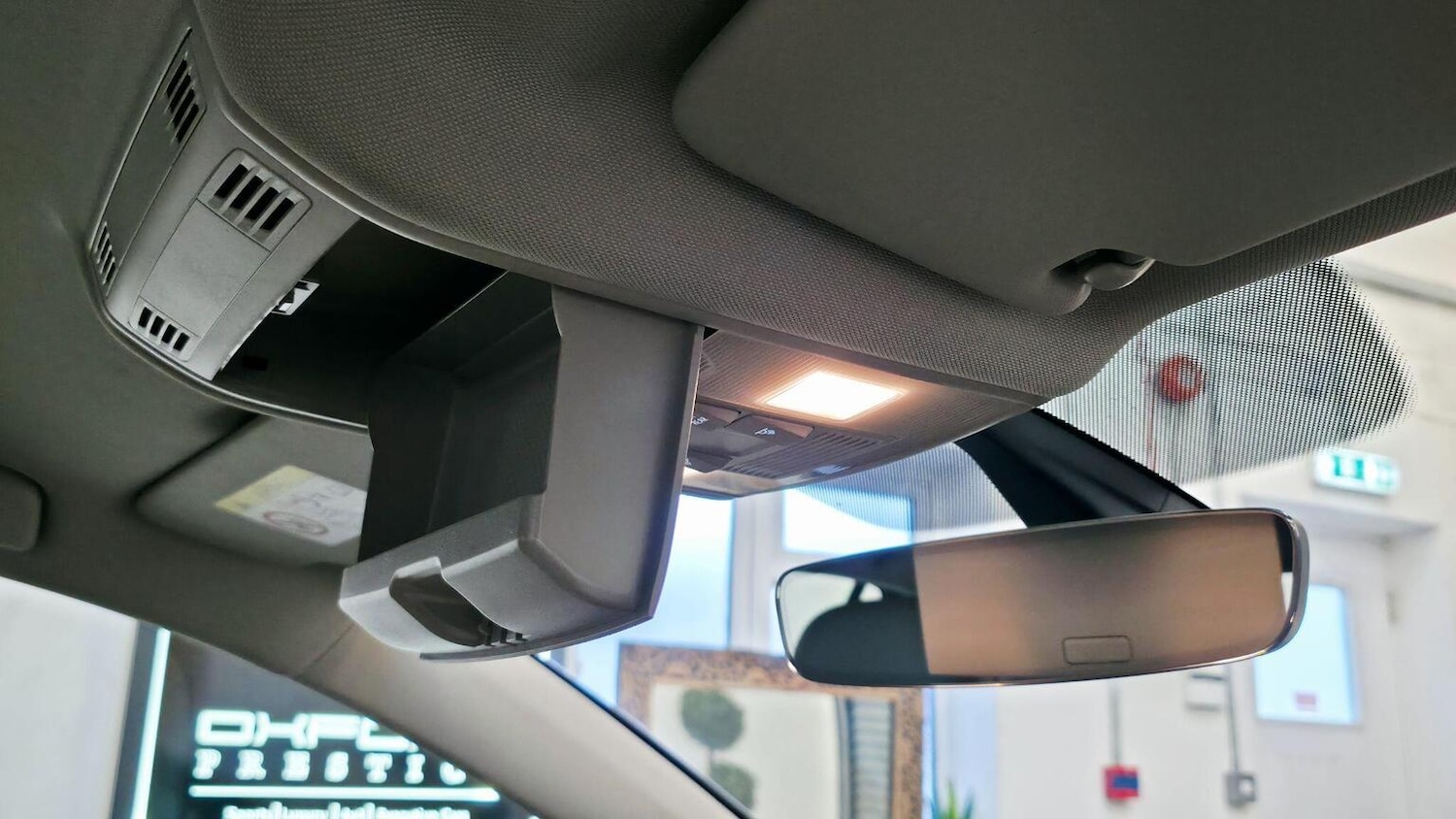 Used Volkswagen Golf 2016 for sale - 77218156: Photo 32