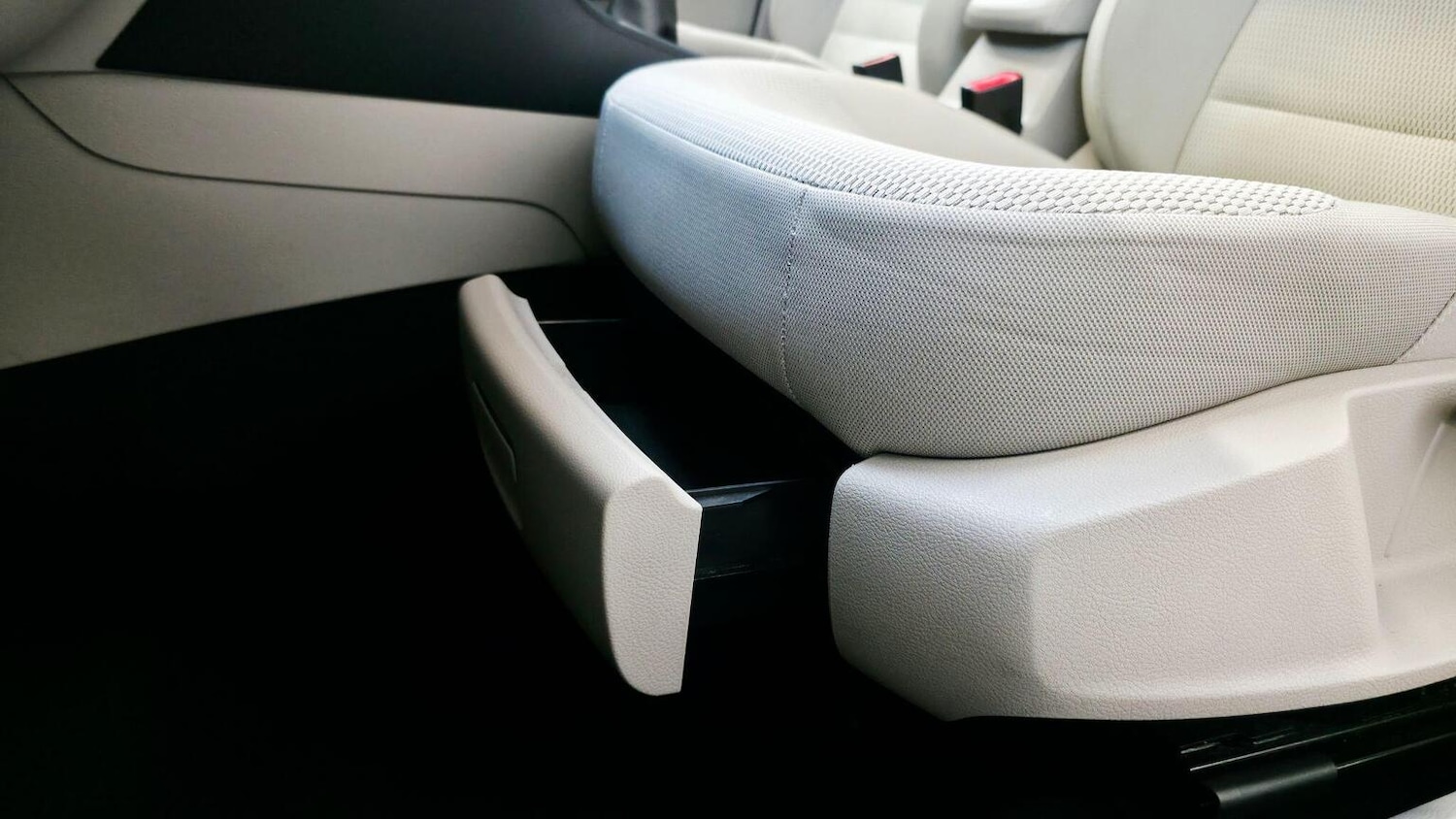 Used Volkswagen Golf 2016 for sale - 77218156: Photo 36