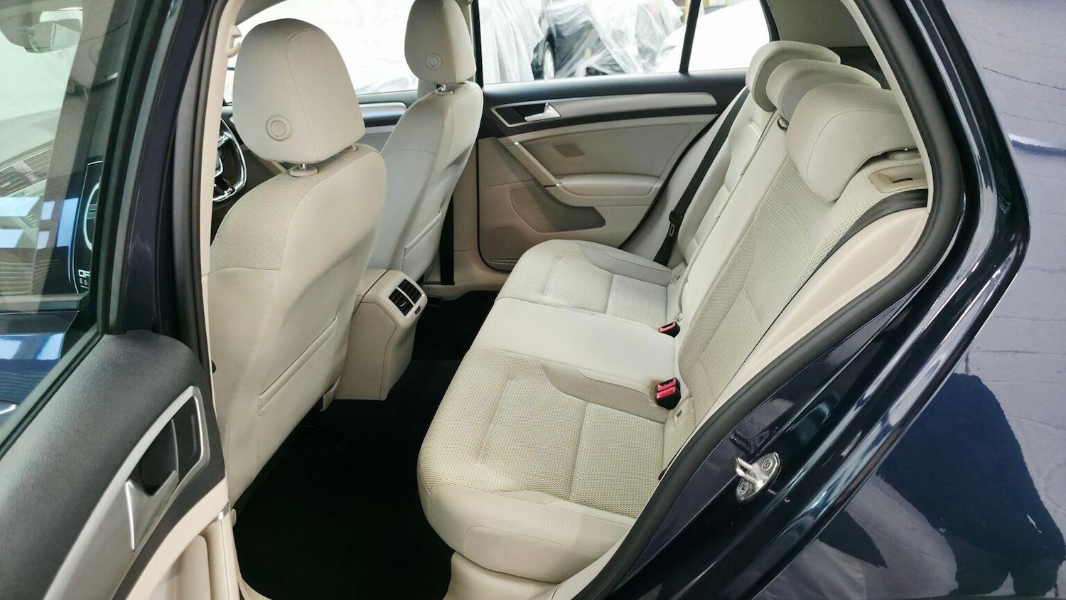 Used Volkswagen Golf 2016 for sale - 77218156: Photo 37