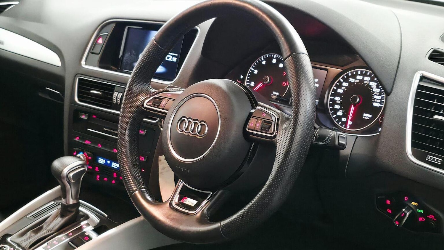 Used Audi Q5 2016 for sale - 77218148: Photo 2