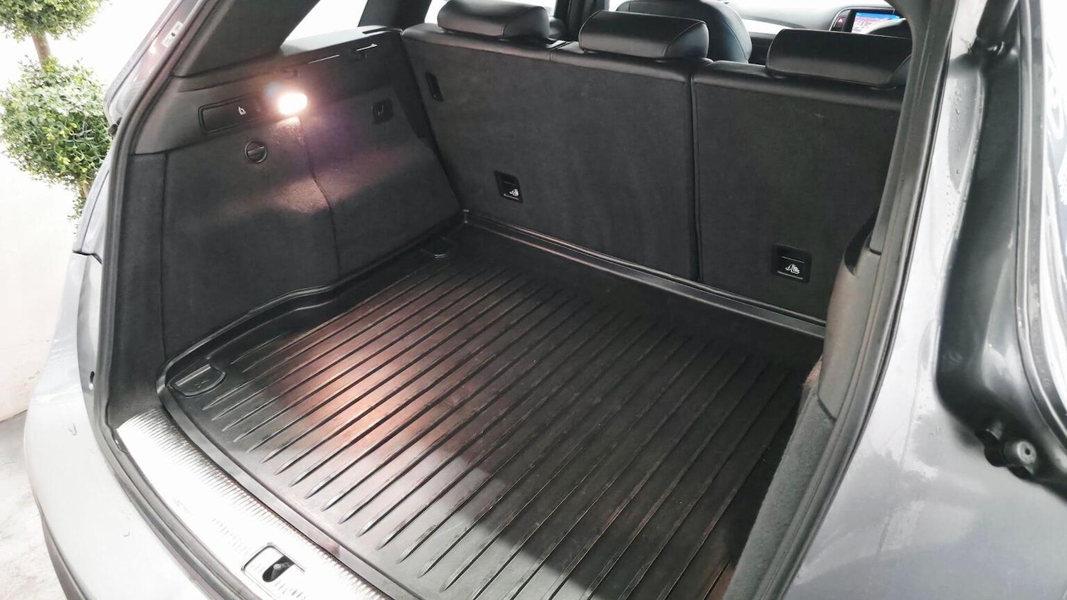 Used Audi Q5 2016 for sale - 77218148: Photo 48