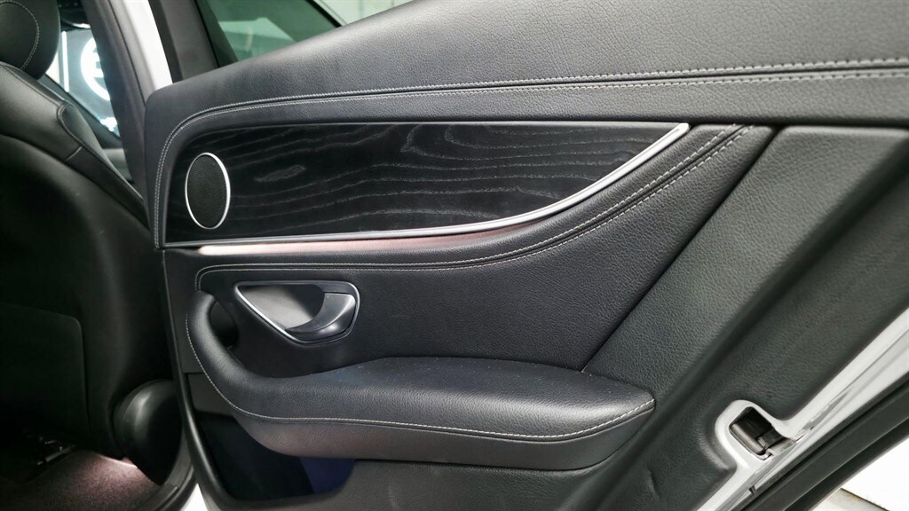 Used Mercedes-Benz E Class 2017 for sale - 77903188: Photo 59