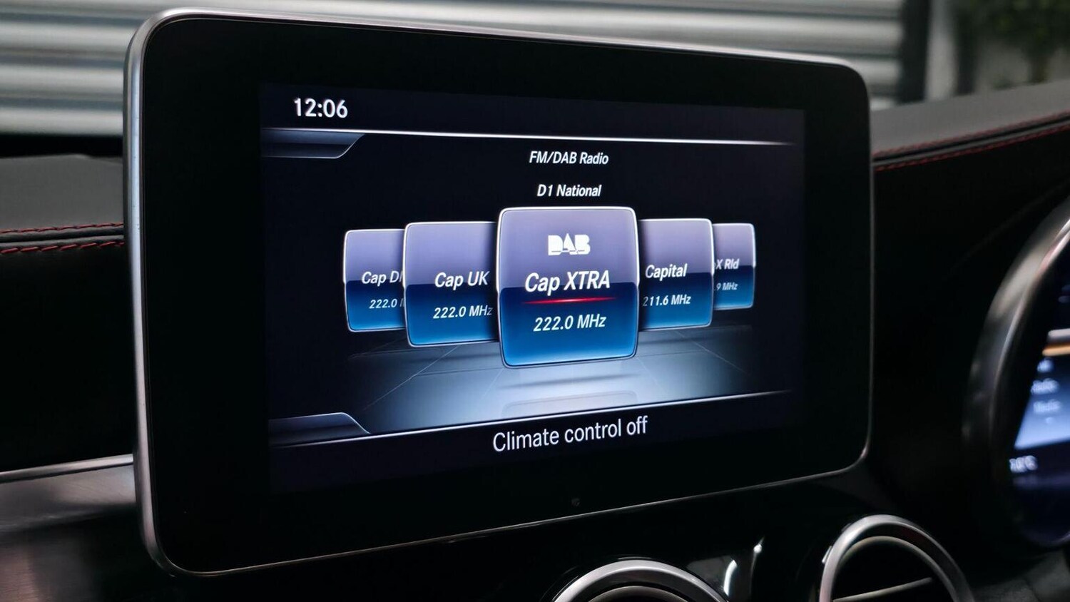 Used Mercedes-Benz C Class 2016 for sale - 77584472: Photo 18