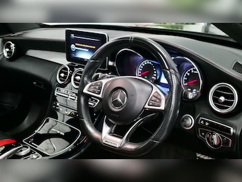 Used Mercedes-Benz C Class 2016 for sale - 77584472: Photo