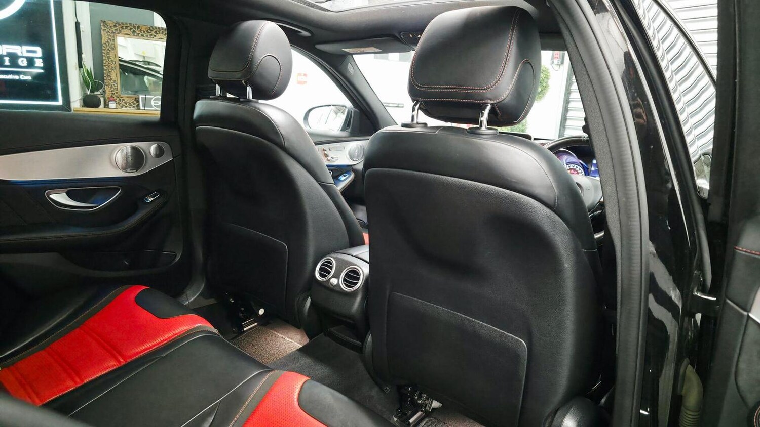 Used Mercedes-Benz C Class 2016 for sale - 77584472: Photo 63