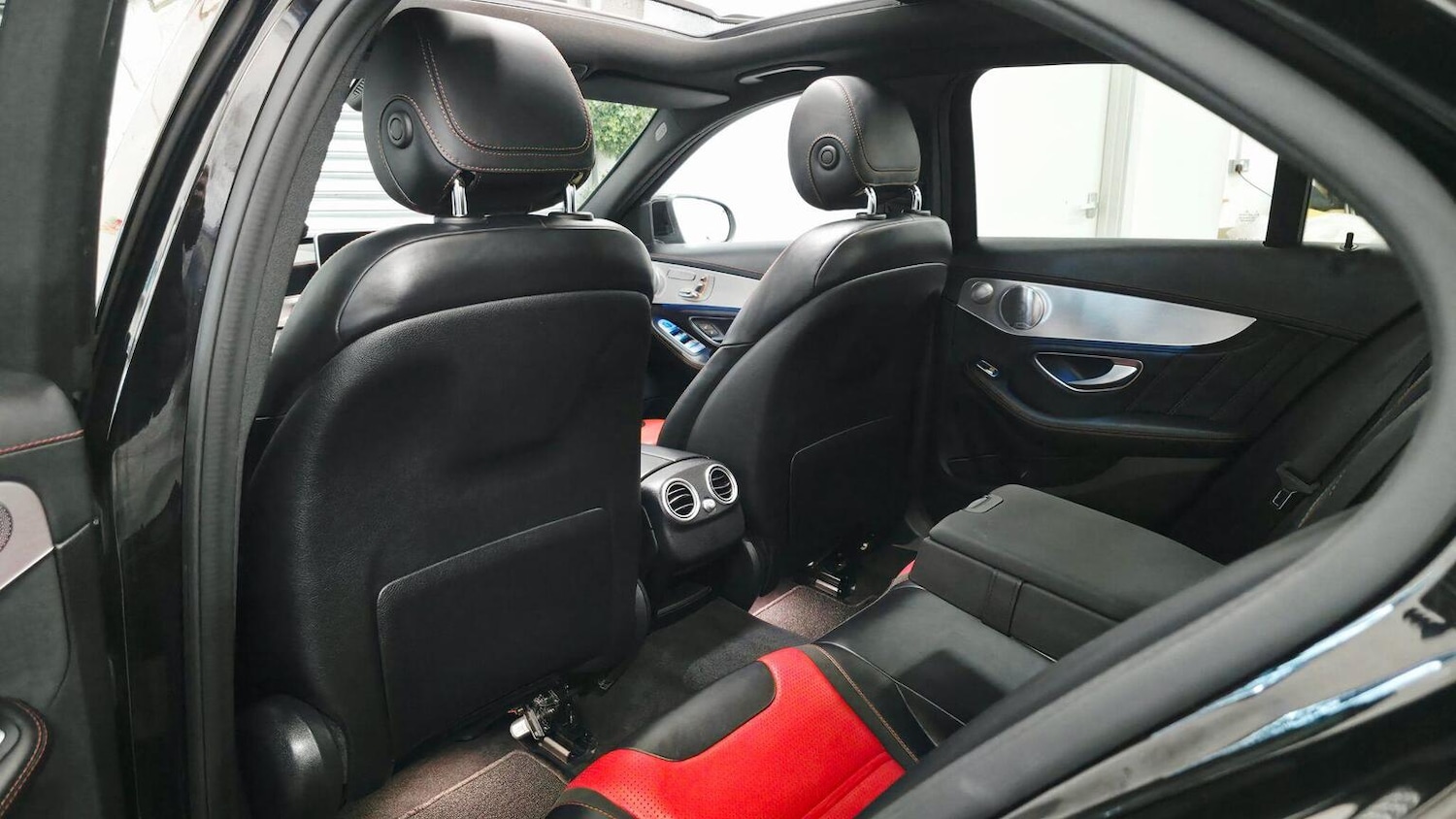 Used Mercedes-Benz C Class 2016 for sale - 77584472: Photo 70