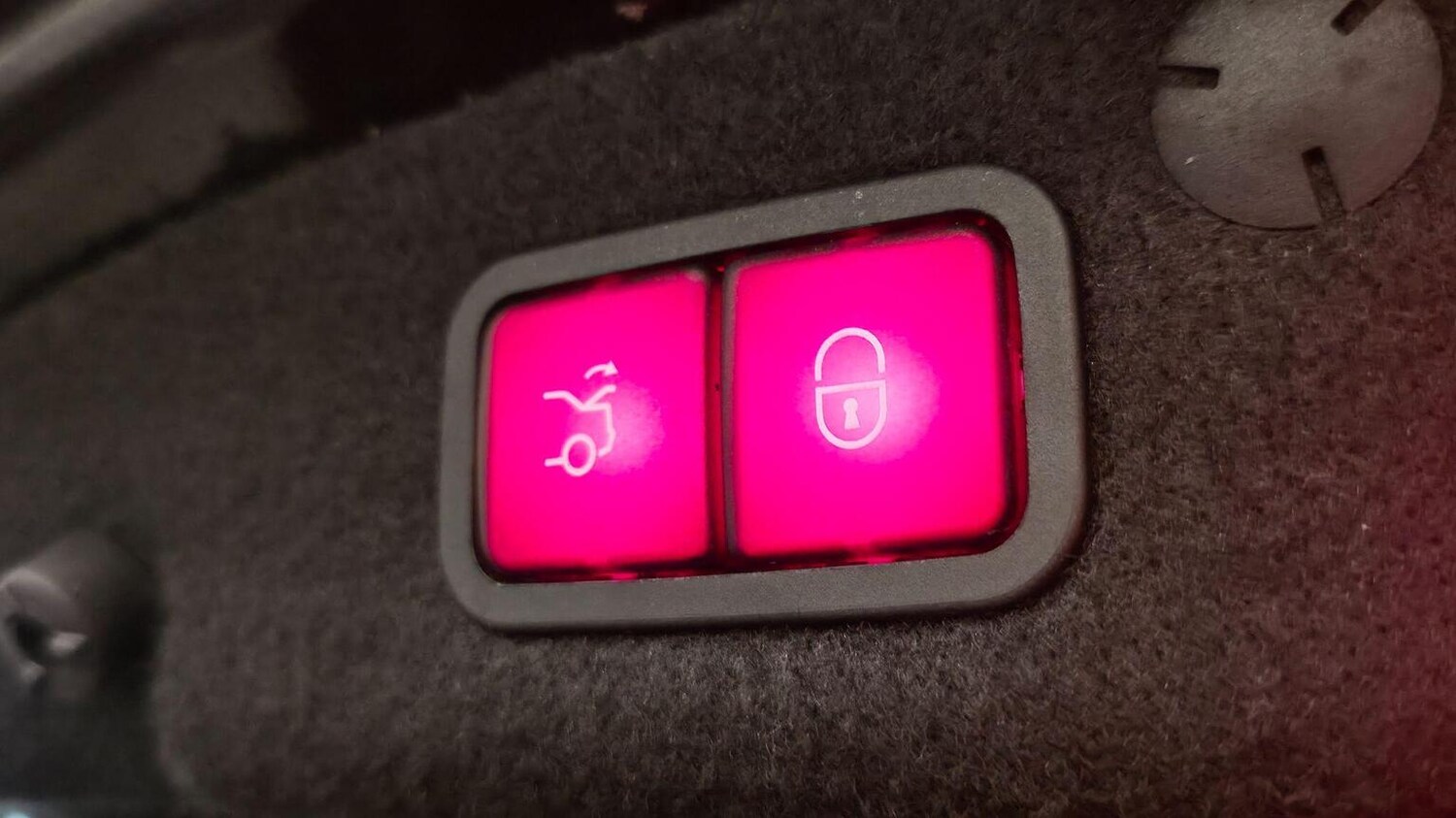 Used Mercedes-Benz C Class 2016 for sale - 77584472: Photo 76