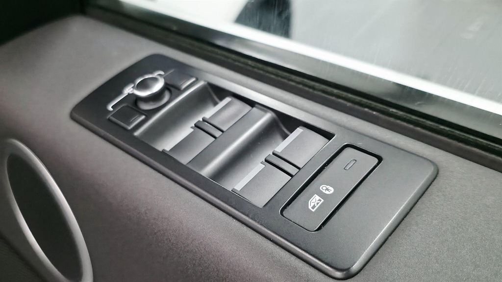 Used Land Rover Discovery 2018 for sale - 77903174: Photo 13