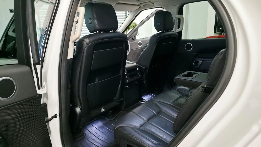 Used Land Rover Discovery 2018 for sale - 77903174: Photo 50