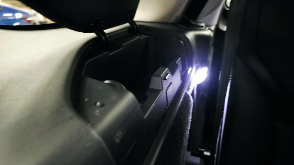 Used Land Rover Discovery 2018 for sale - 77903174: Photo 54