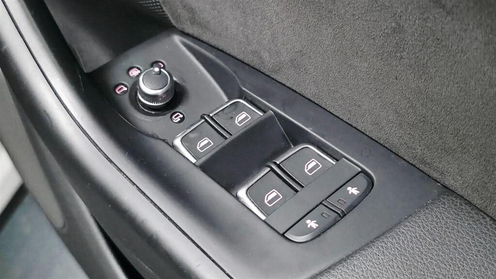 Used Audi Q3 2015 for sale - 78049941: Photo 12