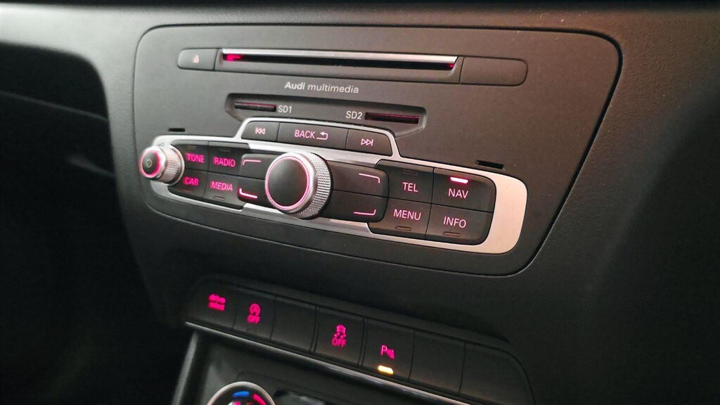 Used Audi Q3 2015 for sale - 78049941: Photo 30