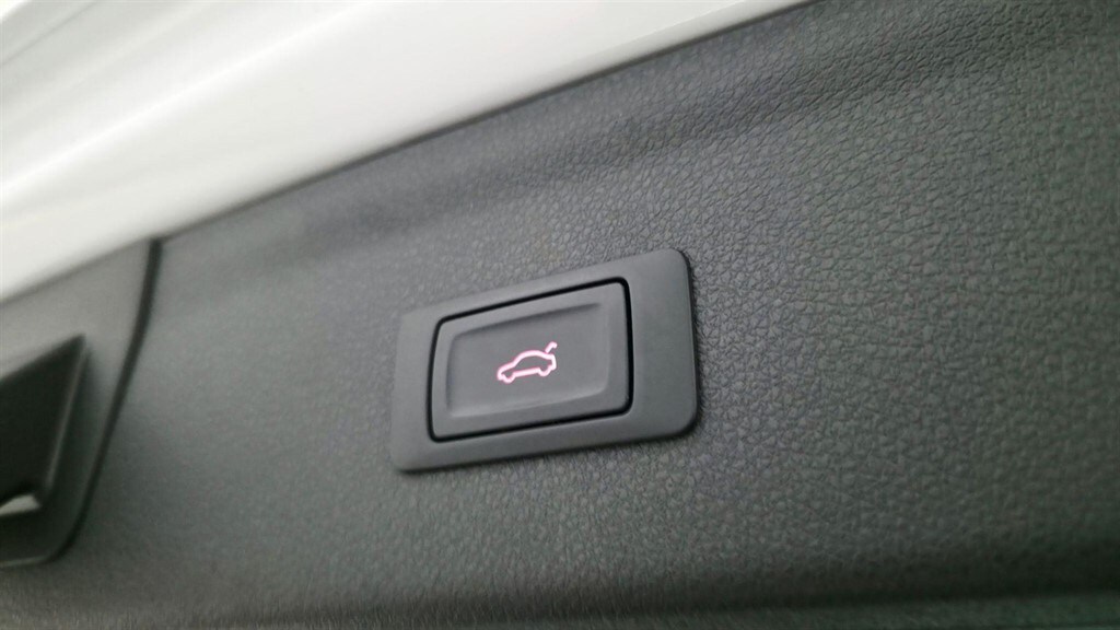 Used Audi Q3 2015 for sale - 78049941: Photo 44