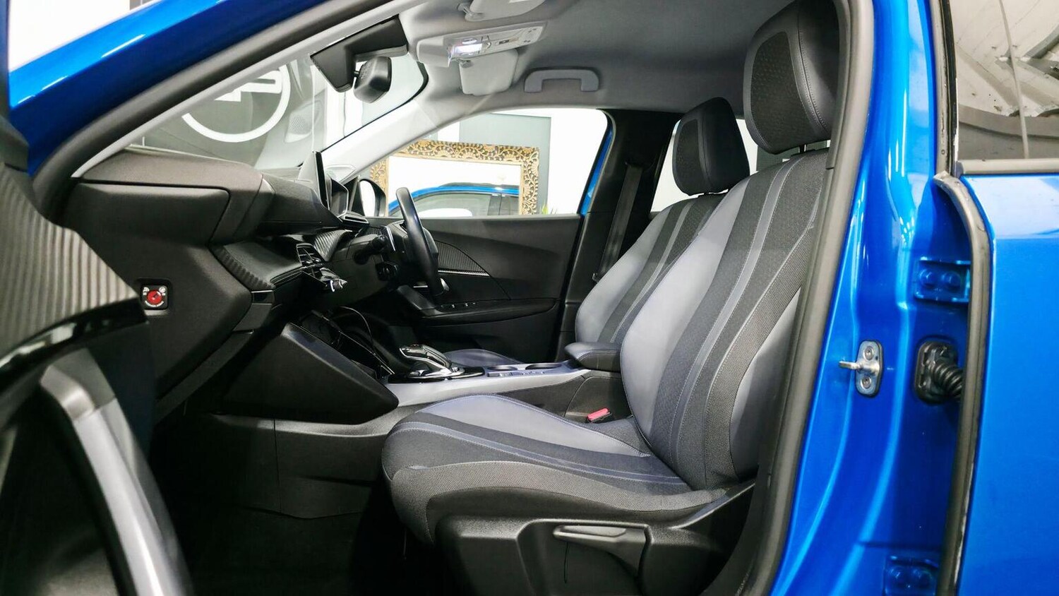 Used Peugeot 2008 2020 for sale - 77564189: Photo 6