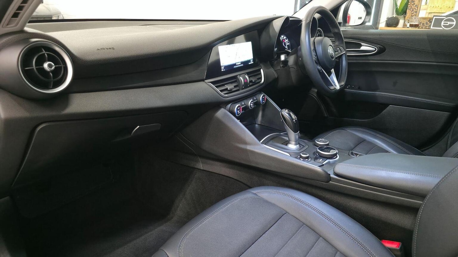 Used Alfa Romeo Giulia 2019 for sale - 77403628: Photo 30