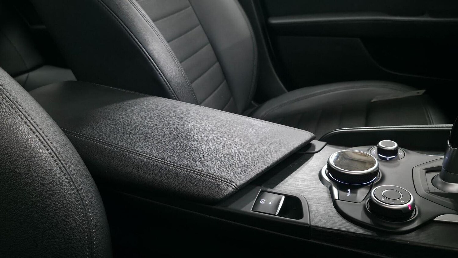 Used Alfa Romeo Giulia 2019 for sale - 77403628: Photo 34