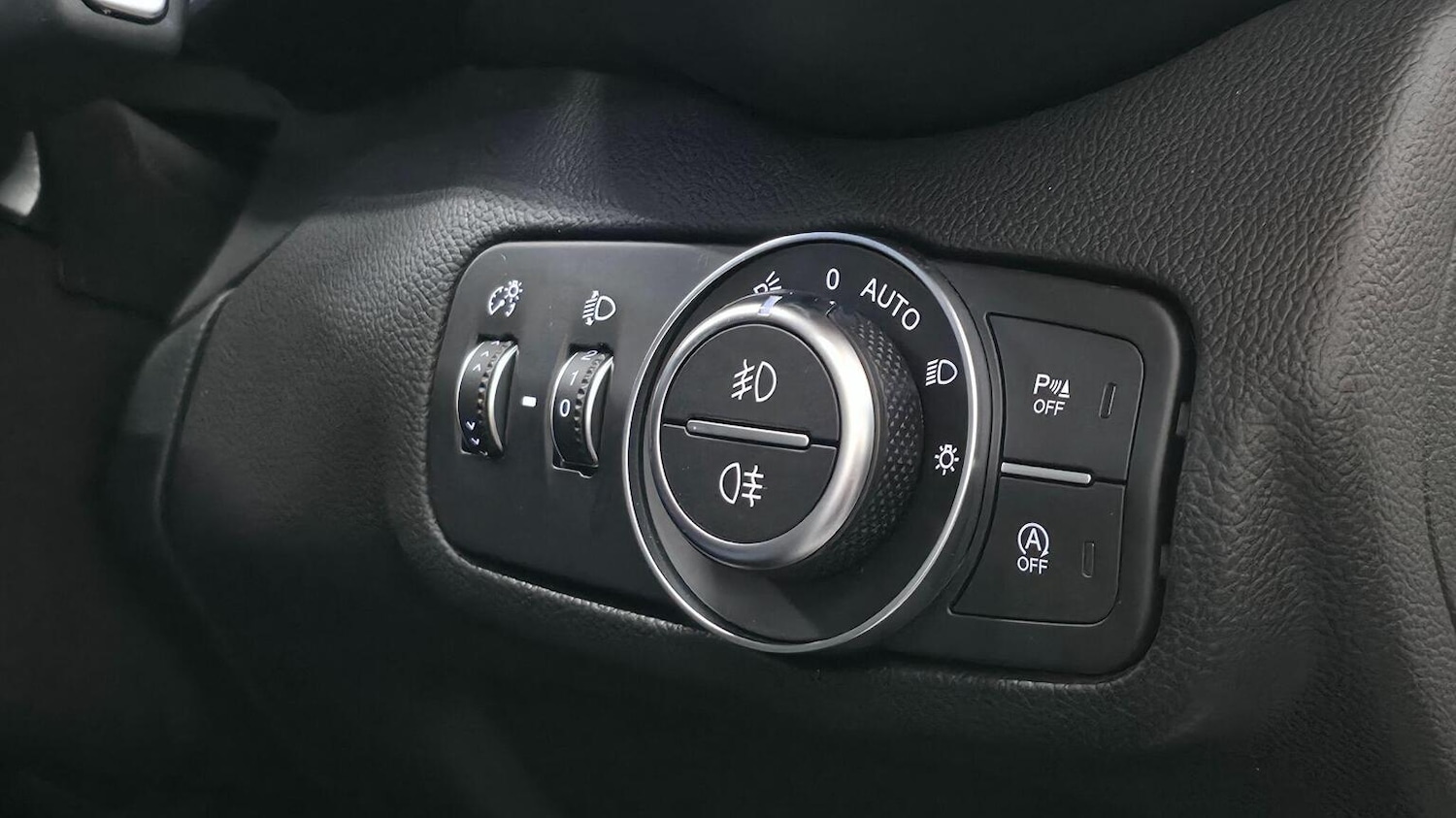 Used Alfa Romeo Giulia 2019 for sale - 77403628: Photo 8