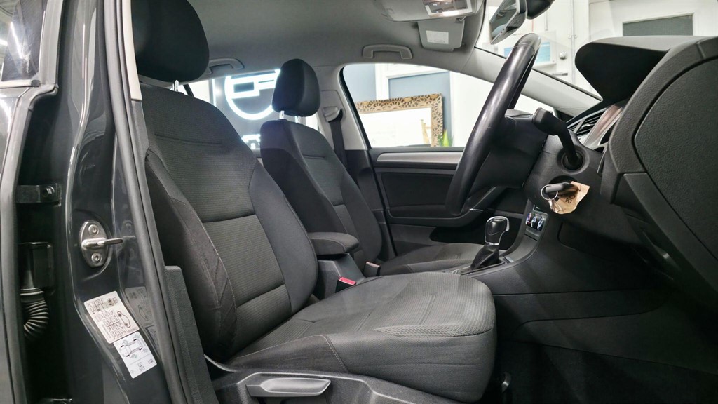 Used Volkswagen Golf 2016 for sale - 78123321: Photo 3