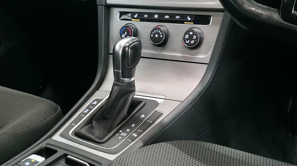 Used Volkswagen Golf 2016 for sale - 78123321: Photo 30