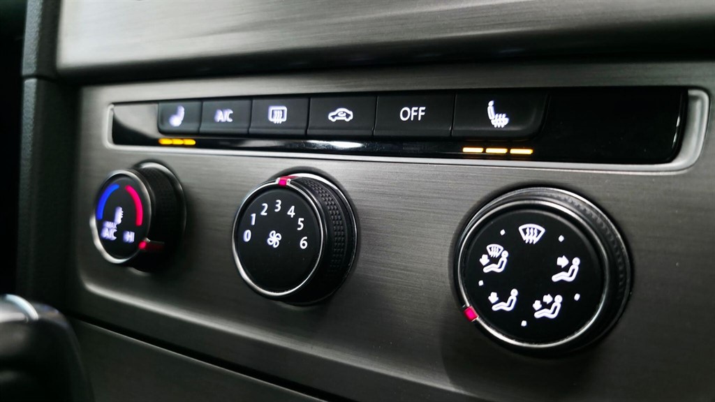 Used Volkswagen Golf 2016 for sale - 78123321: Photo 41