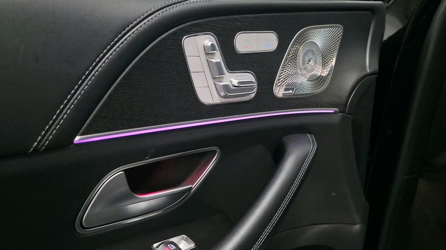 Used Mercedes-Benz GLS 2023 for sale - 77218160: Photo 46