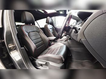 Used Volkswagen Golf 2019 for sale - 79664774: Photo