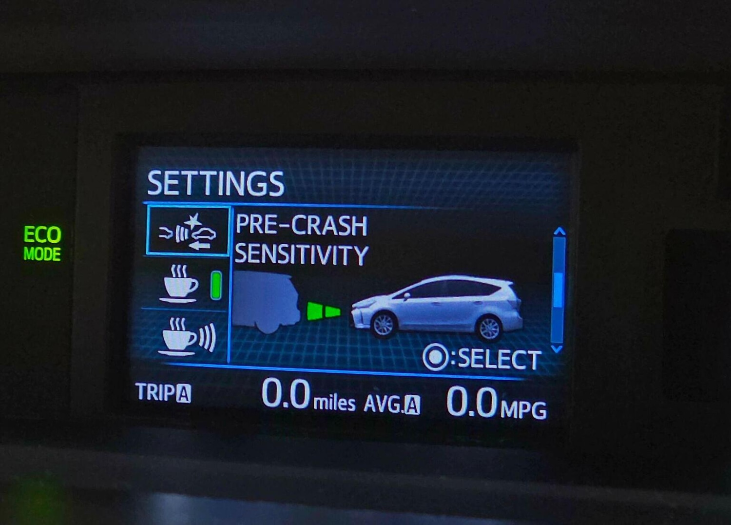 Used Toyota Prius+ 2019 for sale - 77218155: Photo 23